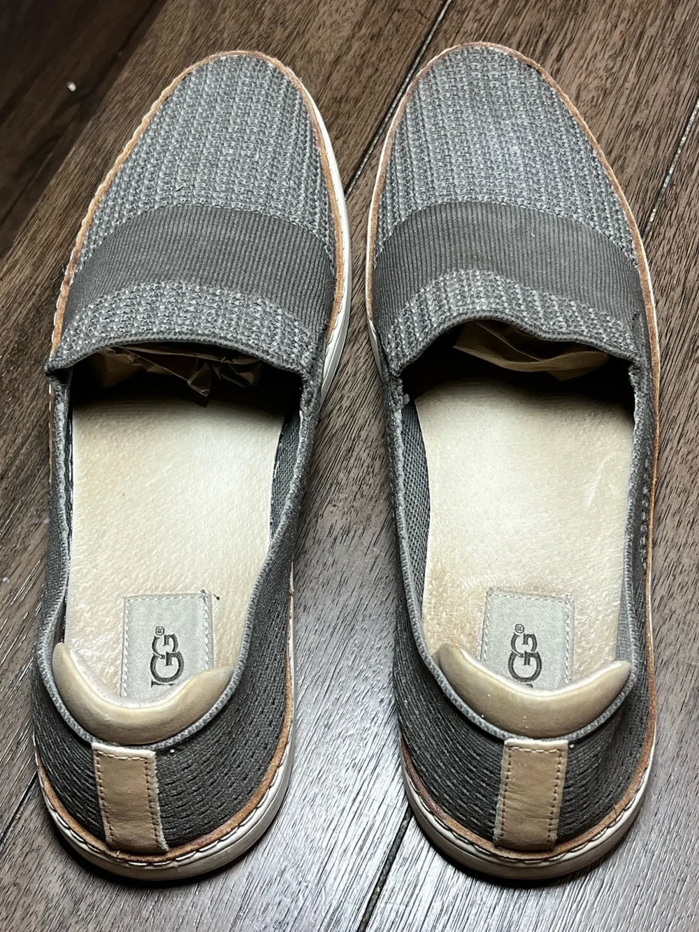 UGG knit slip